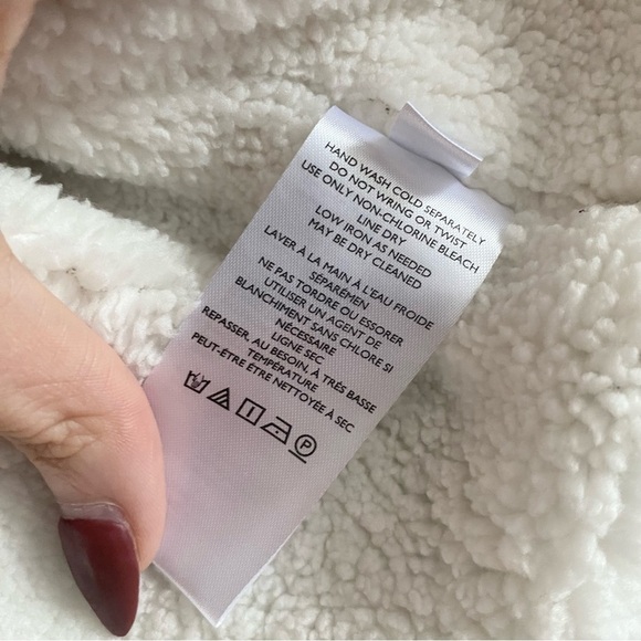 Bdg Vibrant Green Nylon Sherpa V Neck Winter Zip Vest - Picture 15 of 16